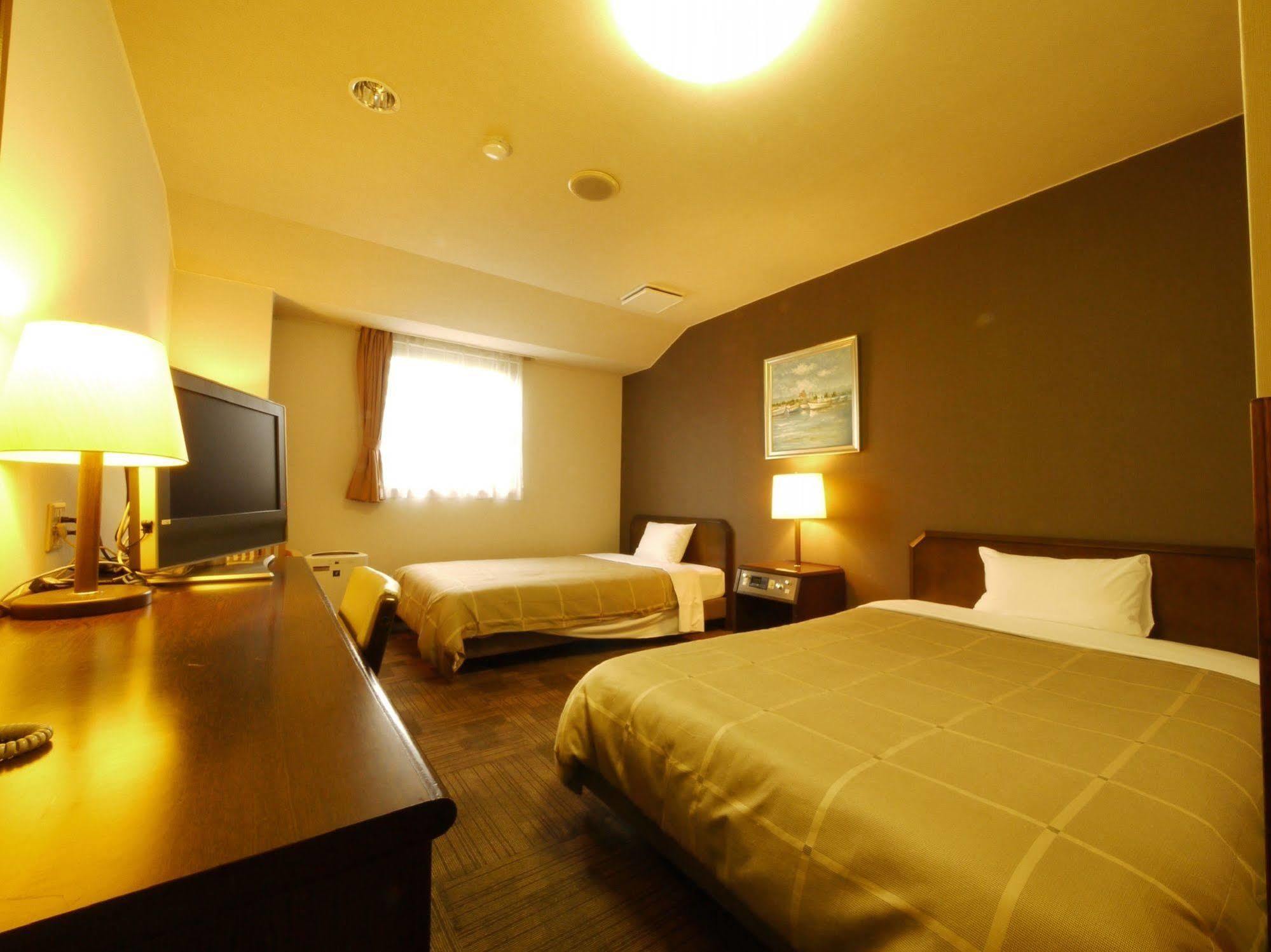 Hotel Route-Inn Ageo Exterior photo
